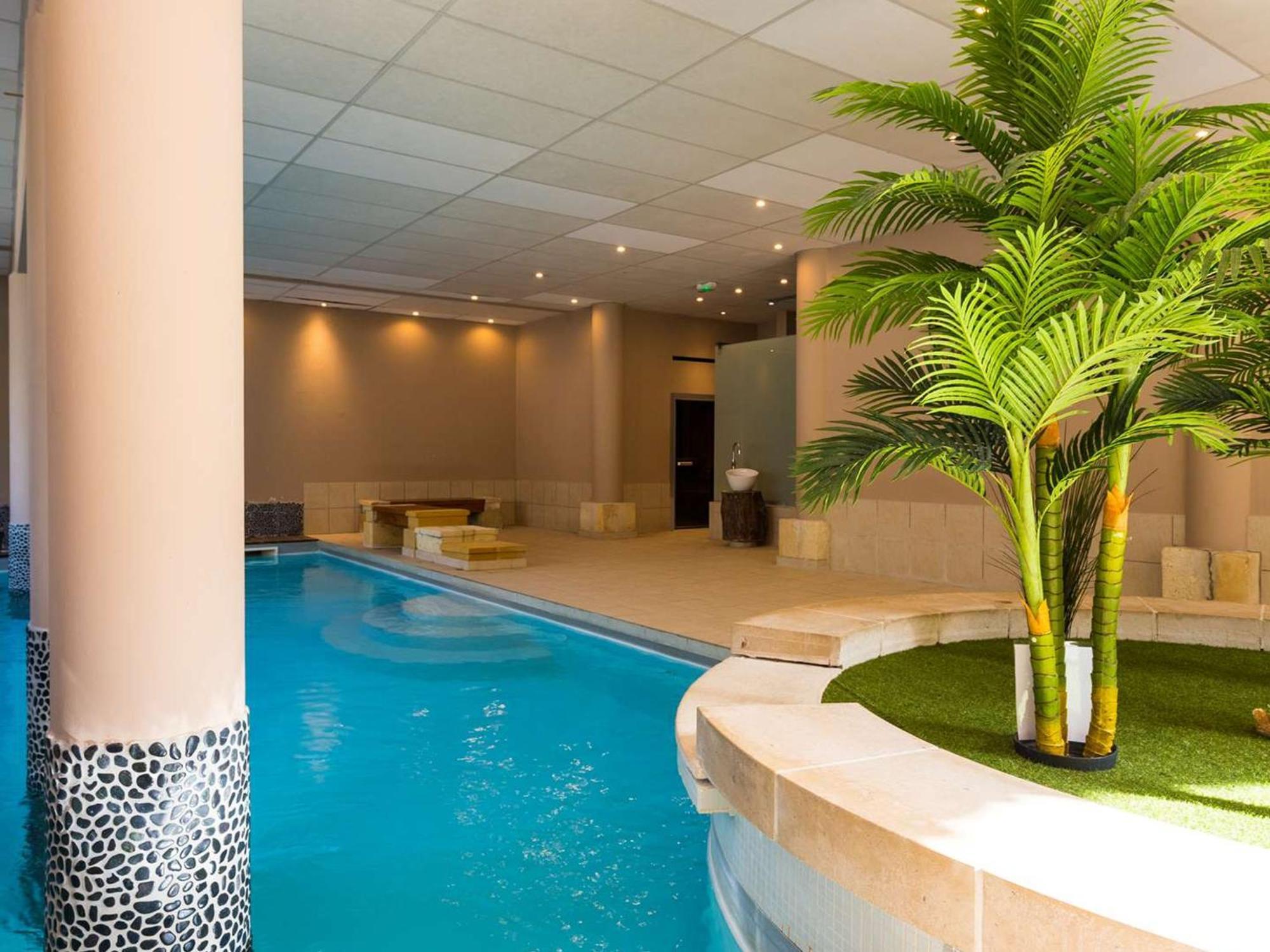 Appartement De 70 M² Au Centre-Ville Avec Piscine, Hammam, Sauna Et Balcon Bien Expose - Fr-1-296-392 سانت لاري سولون المظهر الخارجي الصورة